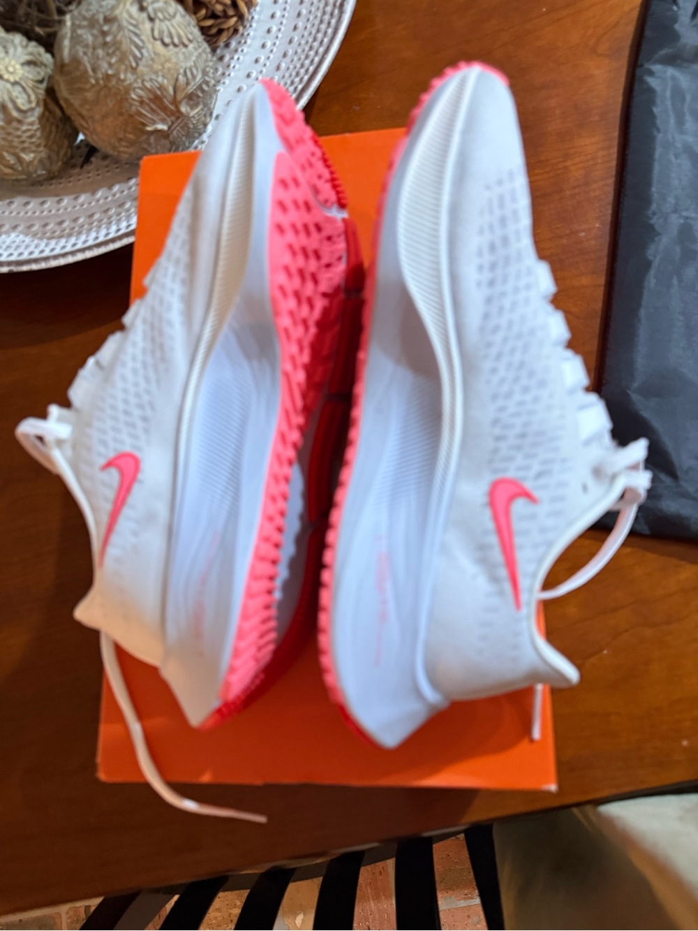 Nike Women's Pegasus 39 Size 7.5 - Picture 4 of 9